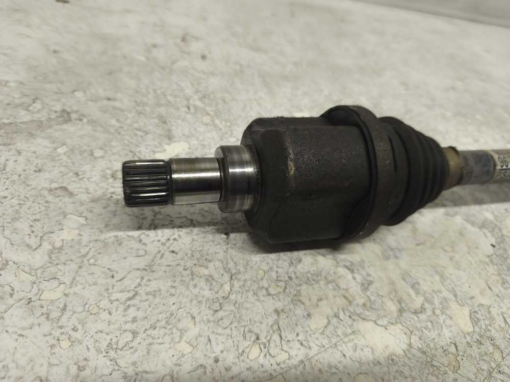 CARDAN GAUCHE PEUGEOT - Vue 3